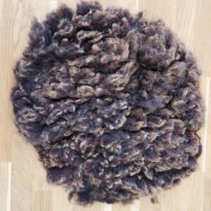Schapenvacht rond Bless 37 x 44 cm